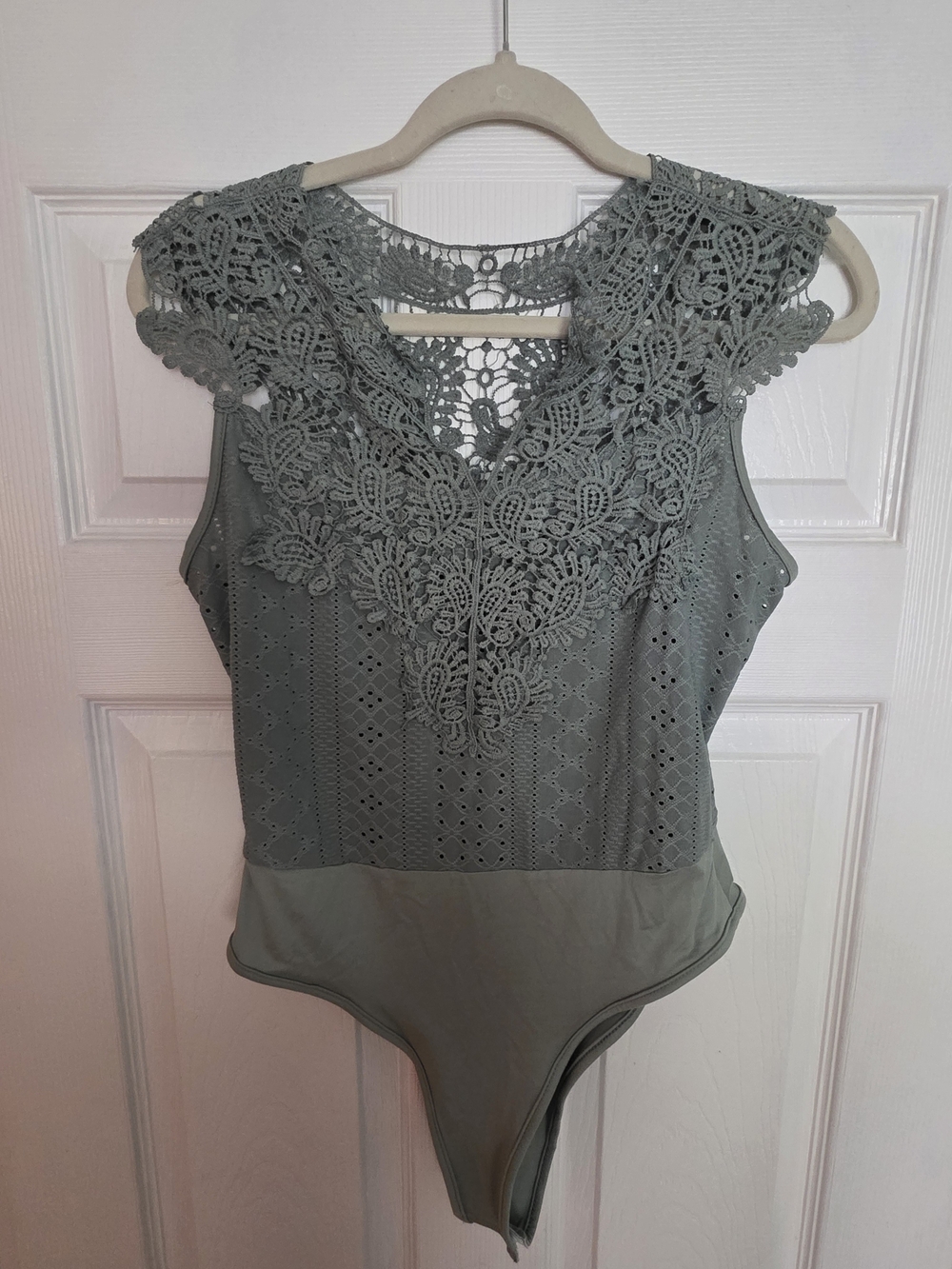 Lace Yoke Sleeveless Bodysuit - Sage Green